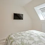 3 Bedroom Awesome In * Créances
