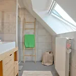 3 Bedroom Awesome In * Créances
